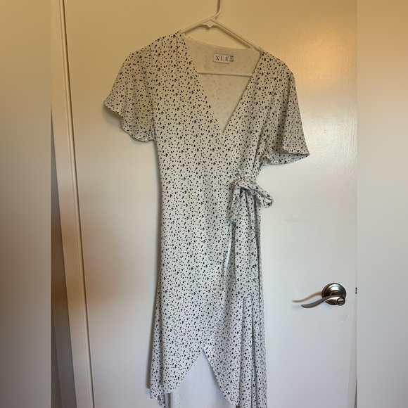 White wrap dress - Picture 4 of 4